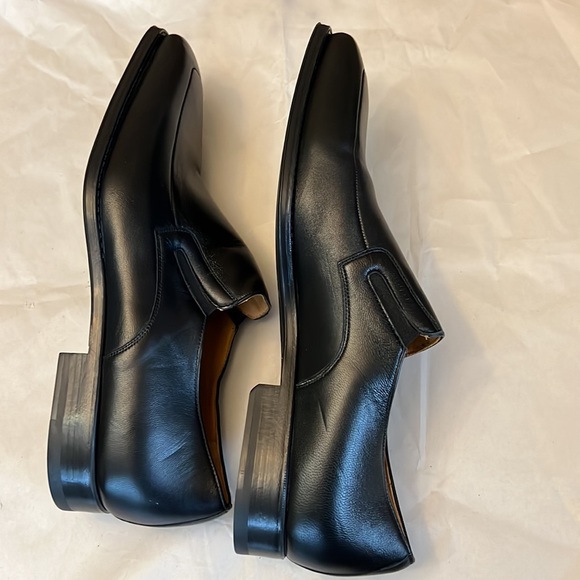 Magnanni Men's Fabricio Leather Slip-Ons - Picture 7 of 10